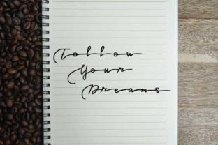 Follow Your Dreams Font for Web Design